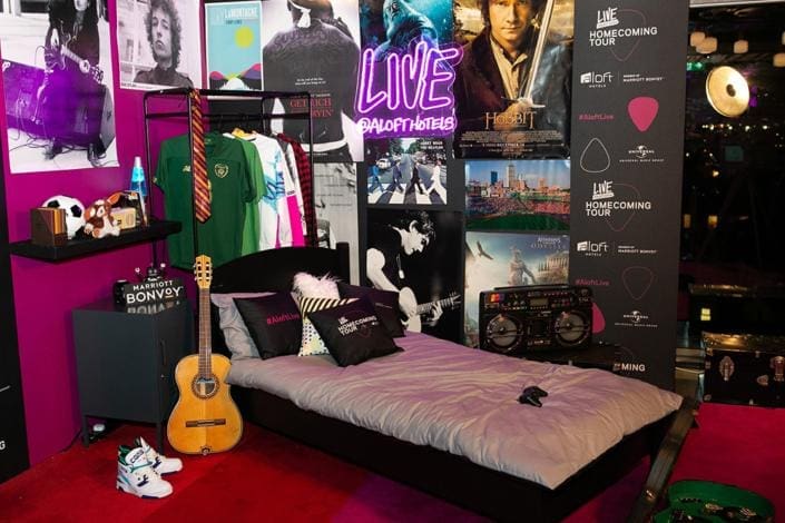 Photobooth – Live at Aloft with Dermot Kennedy.